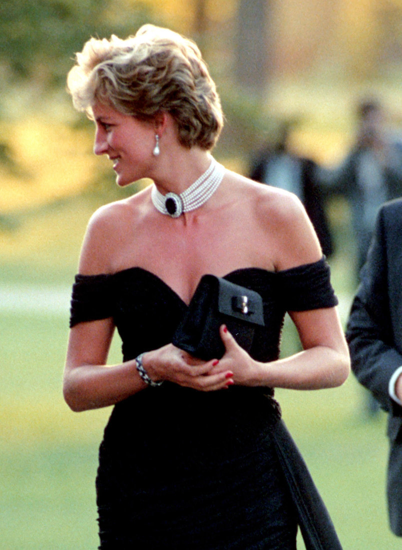 Mandatory Credit: Photo by NILS JORGENSEN/REX/Shutterstock (231134r) PRINCESS DIANA AND PETER PALUMBO Charity Dinner at the Serpentine Gallery, Hyde Park, London, Britain - 1994