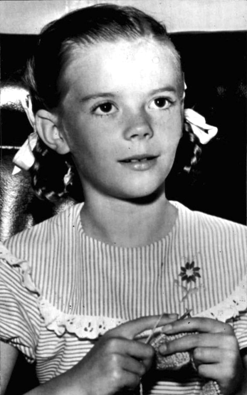Natalie Wood In Los Angeles Yesterday - Pig-tailed, 8-year ***** Wood went ahead knitting herself a blue Sweater in ***** yesterday as the fudge approval her contract with ***** Fox Studios, calling for $1,000 a week to start and ***** weekly after seven years. Natalie first was noticed ***** near her Santa Rosa, Calif., home *****