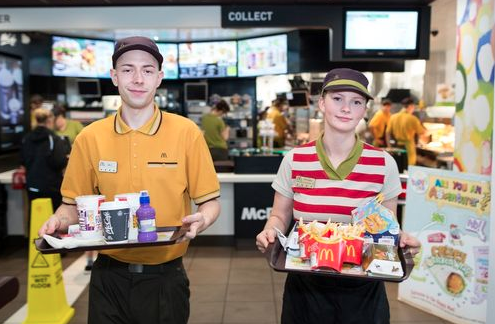 mcdonald employee secrets want know don abrozzi rumor employ staff there food but