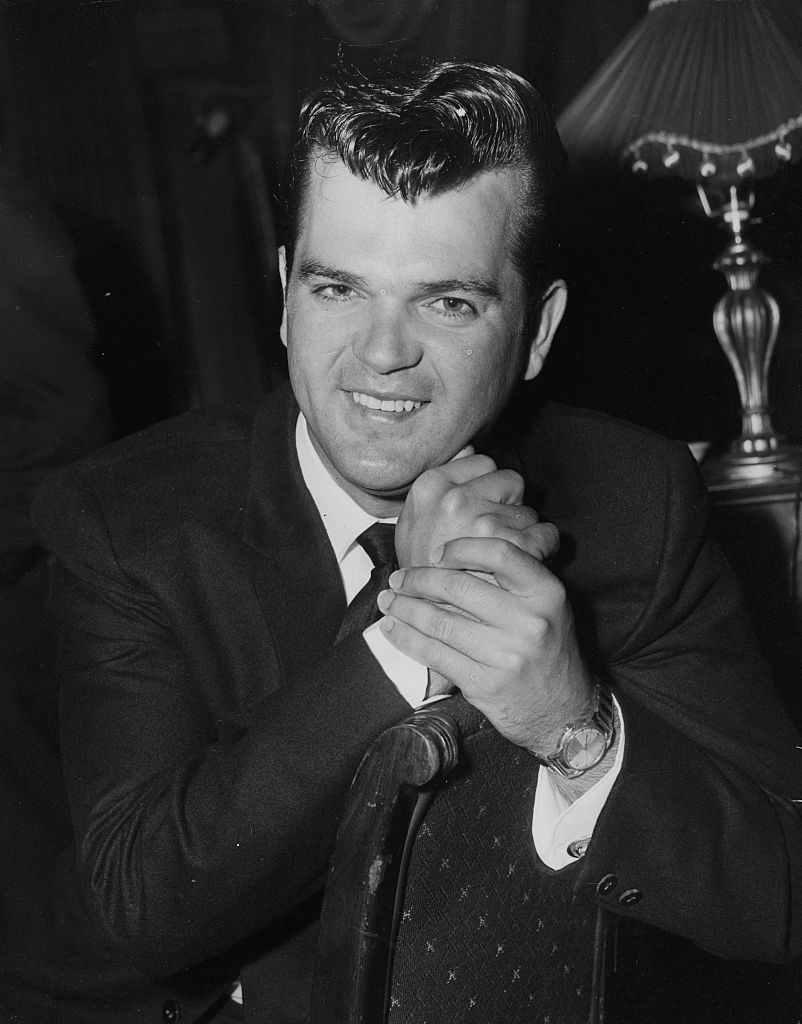 American singer Conway Twitty at a press reception for his new record 'Oh Boy', at the Society Restaurant in London, May 5th 1959. (Photo by Reg Burkett/Keystone/Getty Images)