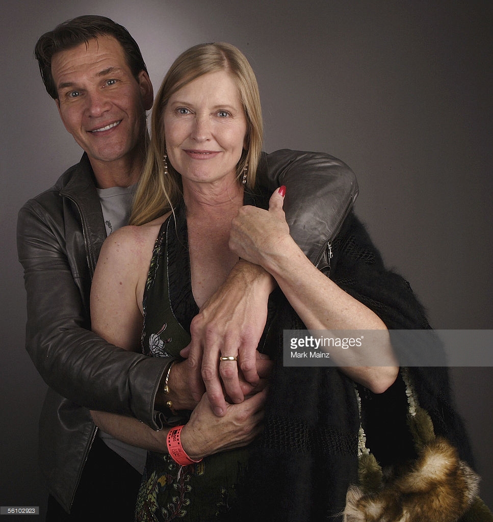 HOLLYWOOD, CA - NOVEMBER 5: Actor Patrick Swayze and his wife Lisa Niemi pose for a portrait at the AFI portrait studio presented by Audi at the Arclight Theatre November 5, 2005 in Hollywood, California. (Photo by Mark Mainz/Getty Images for AFI) *** Local Caption *** Patrick Swayze; Lisa Niemi