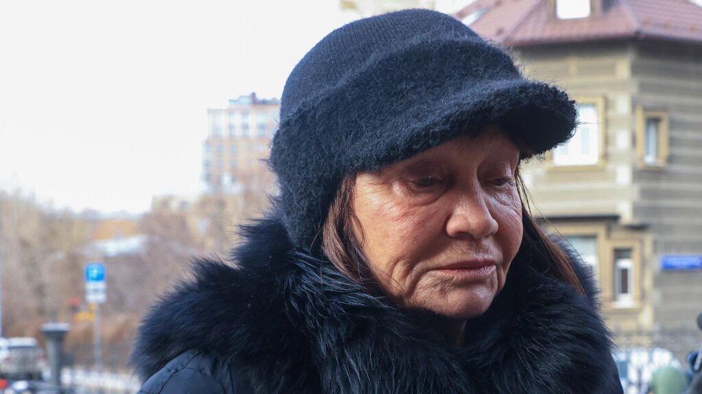 12.02.2025. Russia. Moscow. Actress Larisa Luzhina at St. Nicholas Church during her farewell to actor Oleg Strizhenov. Actor Oleg Strizhenov died in hospital on February 9 at the age of 96. Natalia Shatokhina/NEWS.ru