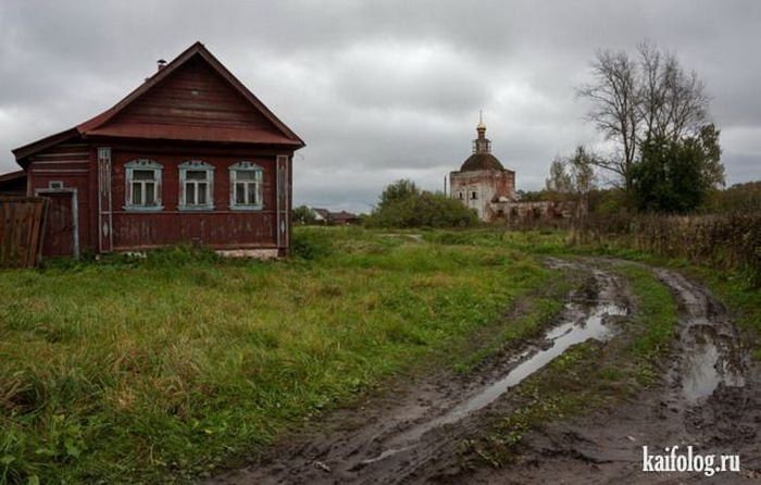 sravnenie_russkix_i_evropejskix_dereven_dejstvitelno_mozhet_vyzvat_silnye_emocii_ved_v_kazhdoj_iz_nix_otrazhaetsya_unikalnaya_kultura_tradicii_i_obraz_zhizni__toppositiv_ru-2